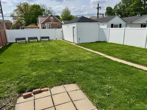 1614 North 76th Avenue Elmwood Park IL 60707