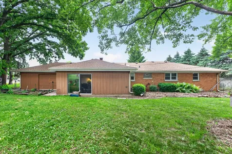 7307 West College Drive Palos Heights IL 60463