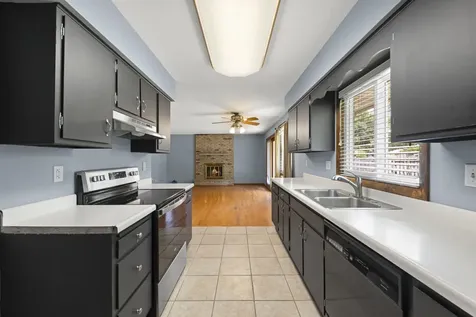 1606 Carlisle Lane Dekalb IL 60115