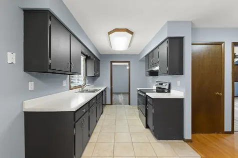 1606 Carlisle Lane Dekalb IL 60115