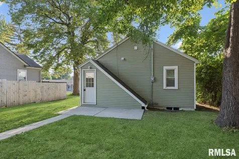 4105 11TH Street Rock Island IL 61201