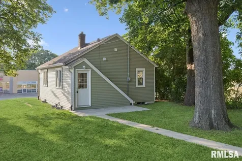 4105 11TH Street Rock Island IL 61201