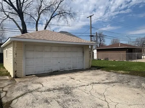10706 Oak Avenue Chicago Ridge IL 60415