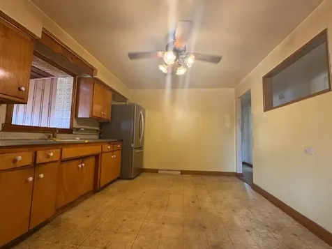 10706 Oak Avenue Chicago Ridge IL 60415