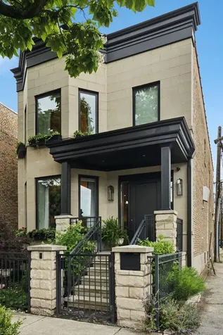 5415 North Ashland Avenue Chicago IL 60640