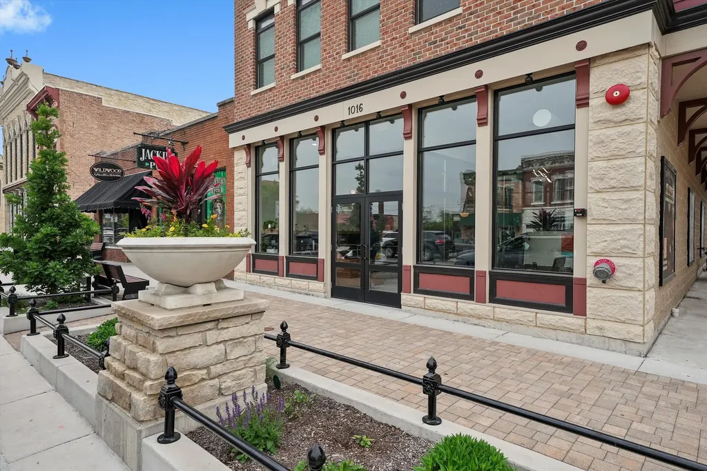 1016 State Street Lockport IL 60441