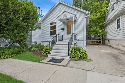 620 Prairie Avenue Wilmette IL 60091