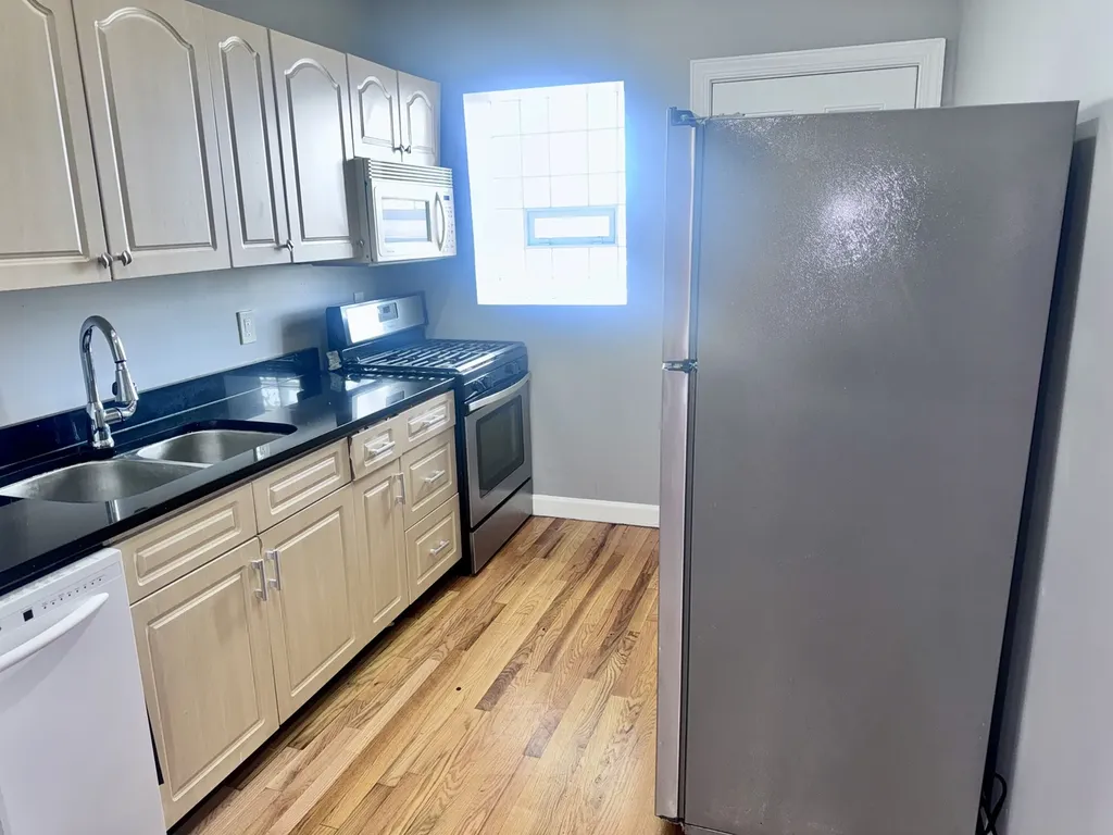 4949 South Calumet Avenue Chicago IL 60653