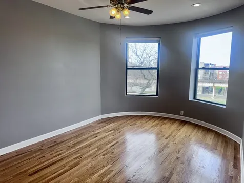 4949 South Calumet Avenue Chicago IL 60653