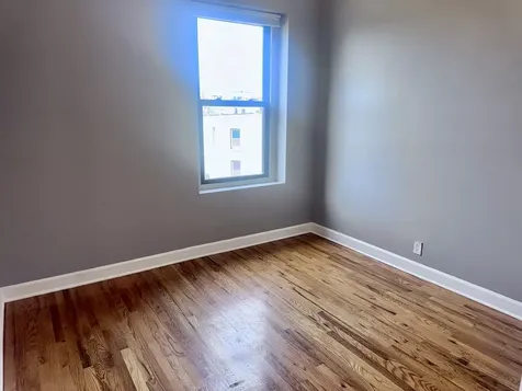 4949 South Calumet Avenue Chicago IL 60653