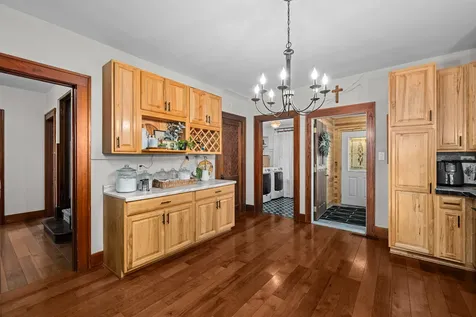 10198 East 2720 Street Kewanee IL 61443