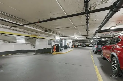 2800 North Lake Shore Drive Chicago IL 60657