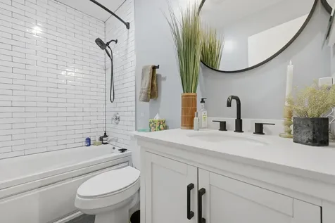 300 West Grand Avenue Chicago IL 60654