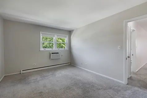 510 West Eastman Street Arlington Heights IL 60005