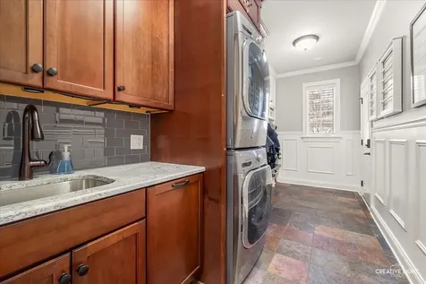 3680 Broadleaf Avenue Elgin IL 60124