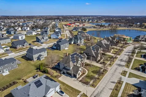 3680 Broadleaf Avenue Elgin IL 60124