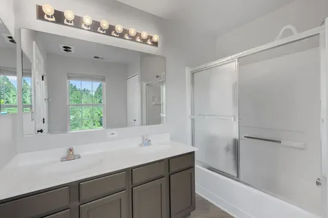 1646 Gleneagle Drive Carpentersville IL 60110