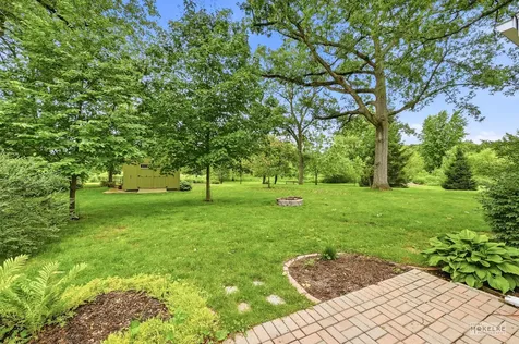 3S830 Thornapple Tree Road Sugar Grove IL 60554