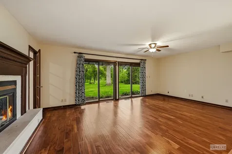 3S830 Thornapple Tree Road Sugar Grove IL 60554