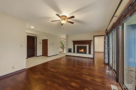 3S830 Thornapple Tree Road Sugar Grove IL 60554