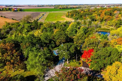 3S830 Thornapple Tree Road Sugar Grove IL 60554