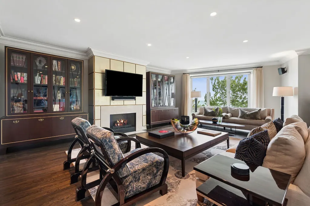 840 North Lake Shore Drive Chicago IL 60611