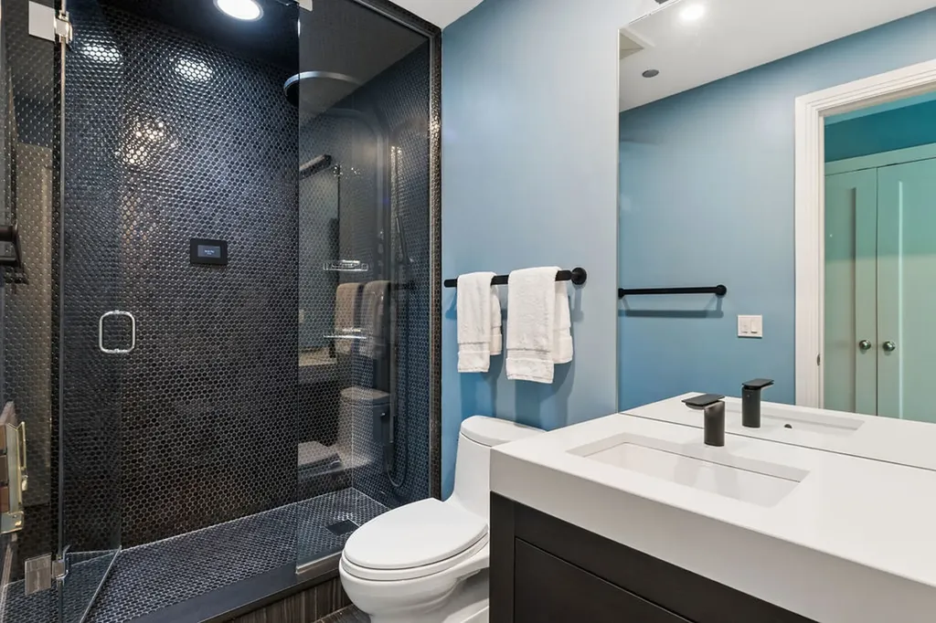 840 North Lake Shore Drive Chicago IL 60611