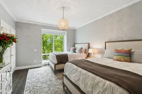 840 North Lake Shore Drive Chicago IL 60611