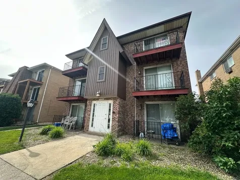 2121 176TH Place Lansing IL 60438