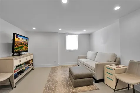1639 North 77th Court Elmwood Park IL 60707
