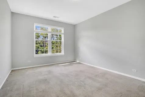210 Rosehall Drive Lake Zurich IL 60047