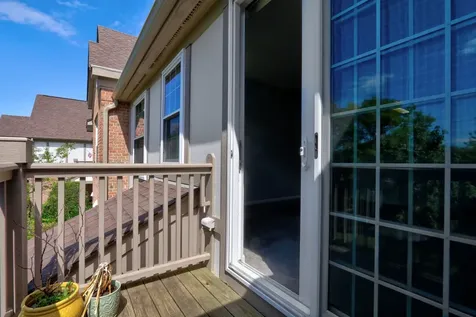 210 Rosehall Drive Lake Zurich IL 60047