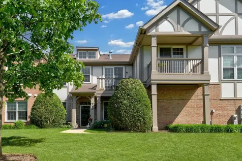 210 Rosehall Drive Lake Zurich IL 60047