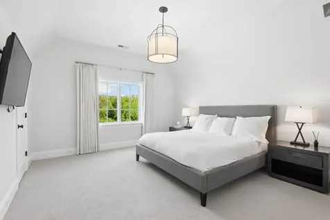 28 Aberdeen Court Bannockburn IL 60015