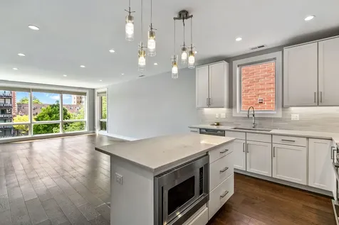 6157 North Kenmore Avenue Chicago IL 60660