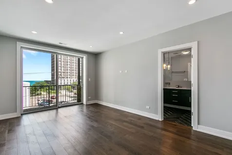 6157 North Kenmore Avenue Chicago IL 60660