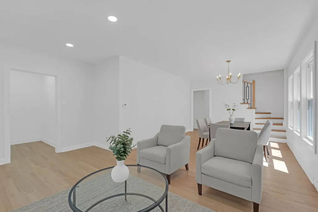 5837 North Marmora Avenue Chicago IL 60646