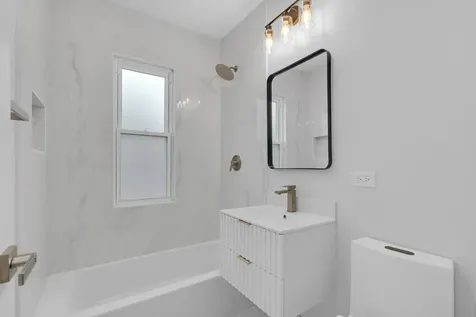 5837 North Marmora Avenue Chicago IL 60646