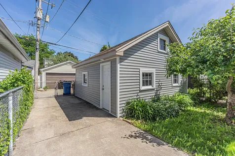5837 North Marmora Avenue Chicago IL 60646