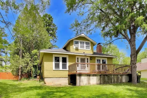 330 Park Avenue Cary IL 60013