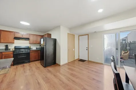752 Four Seasons Boulevard Aurora IL 60504