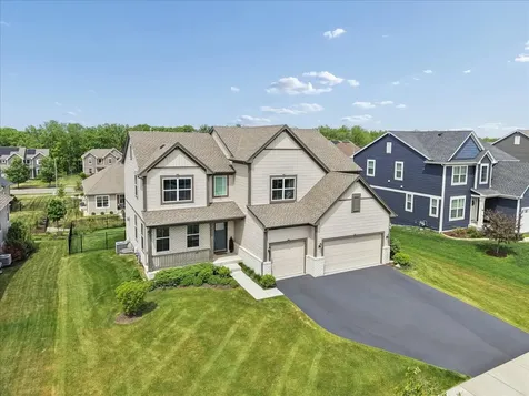 1110 Williamsbury Drive Crystal Lake IL 60012