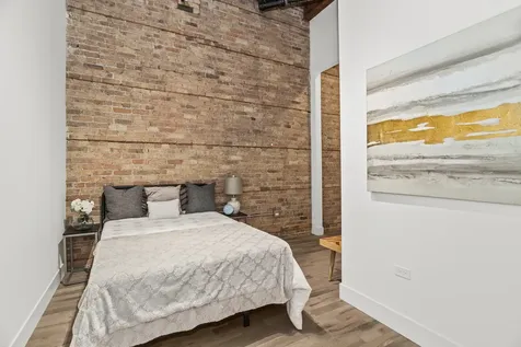 153 West Ohio Street Chicago IL 60654