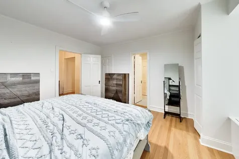 7442 North Hoyne Avenue Chicago IL 60645