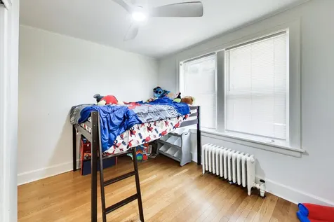 7442 North Hoyne Avenue Chicago IL 60645