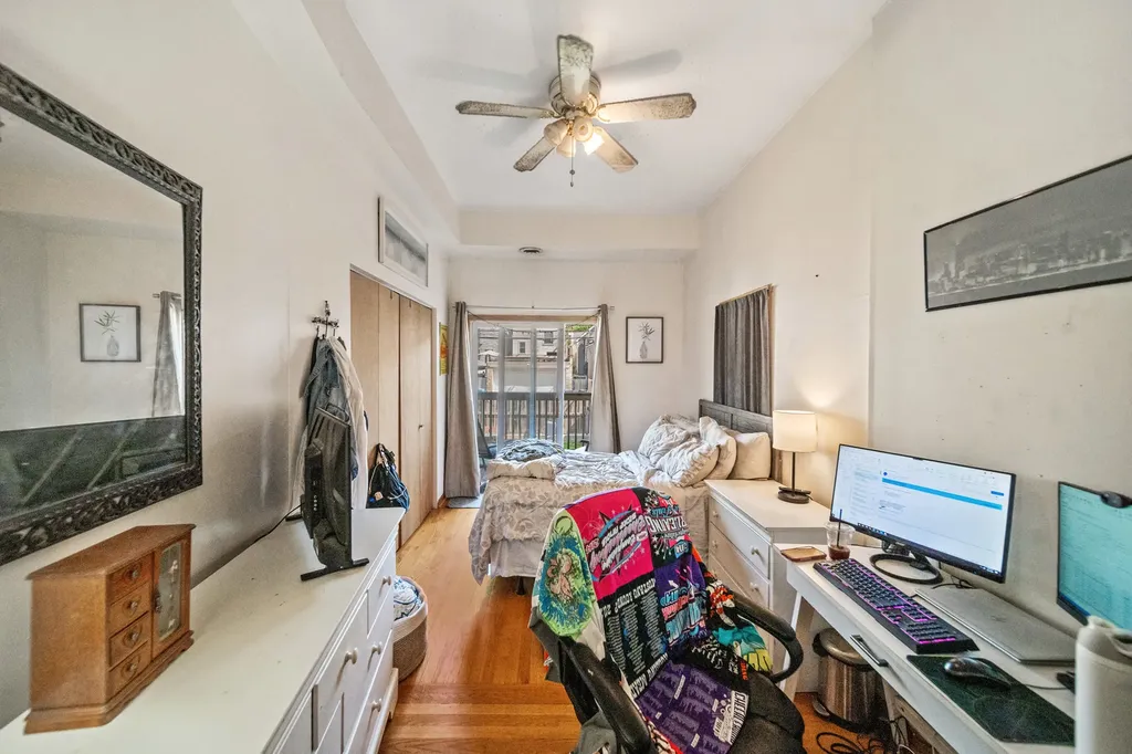 1448 West George Street Chicago IL 60657