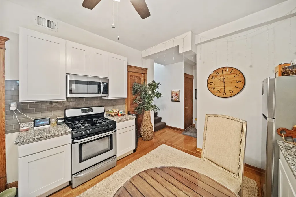1448 West George Street Chicago IL 60657