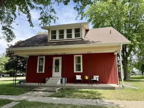 109 4TH Avenue Mendota IL 61342