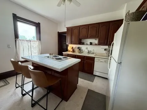 109 4TH Avenue Mendota IL 61342