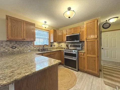 2041 South Bluff Road Kankakee IL 60901